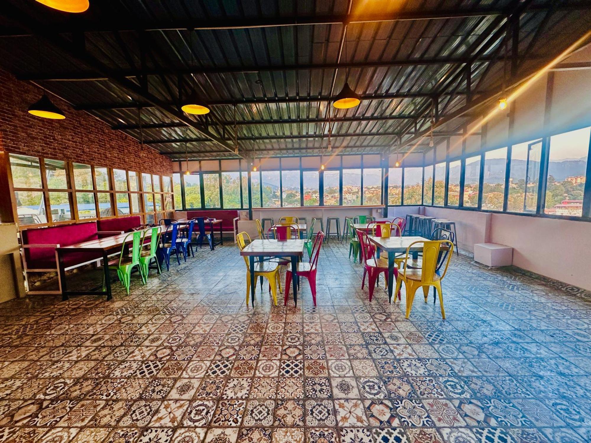 Hotel Royal Orbit By Arony Hospitality Dehradun Exterior foto
